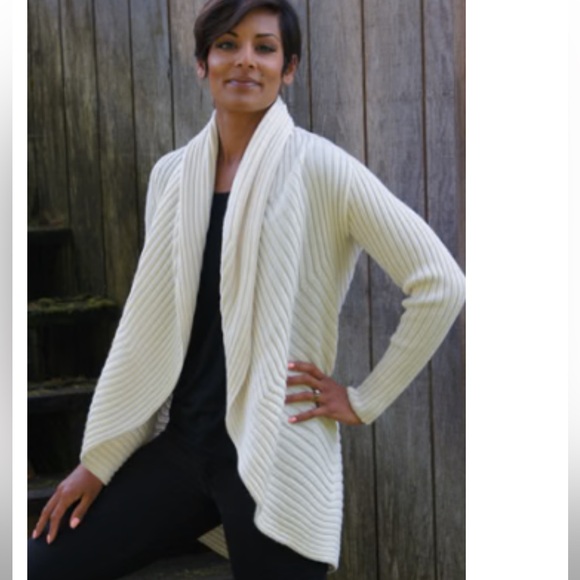 Peruvian Handmade Essential Magic Sweater Alpaca Blend OS Camel - Picture 5 of 15